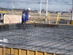 配筋検査とべた基礎工法工事風景